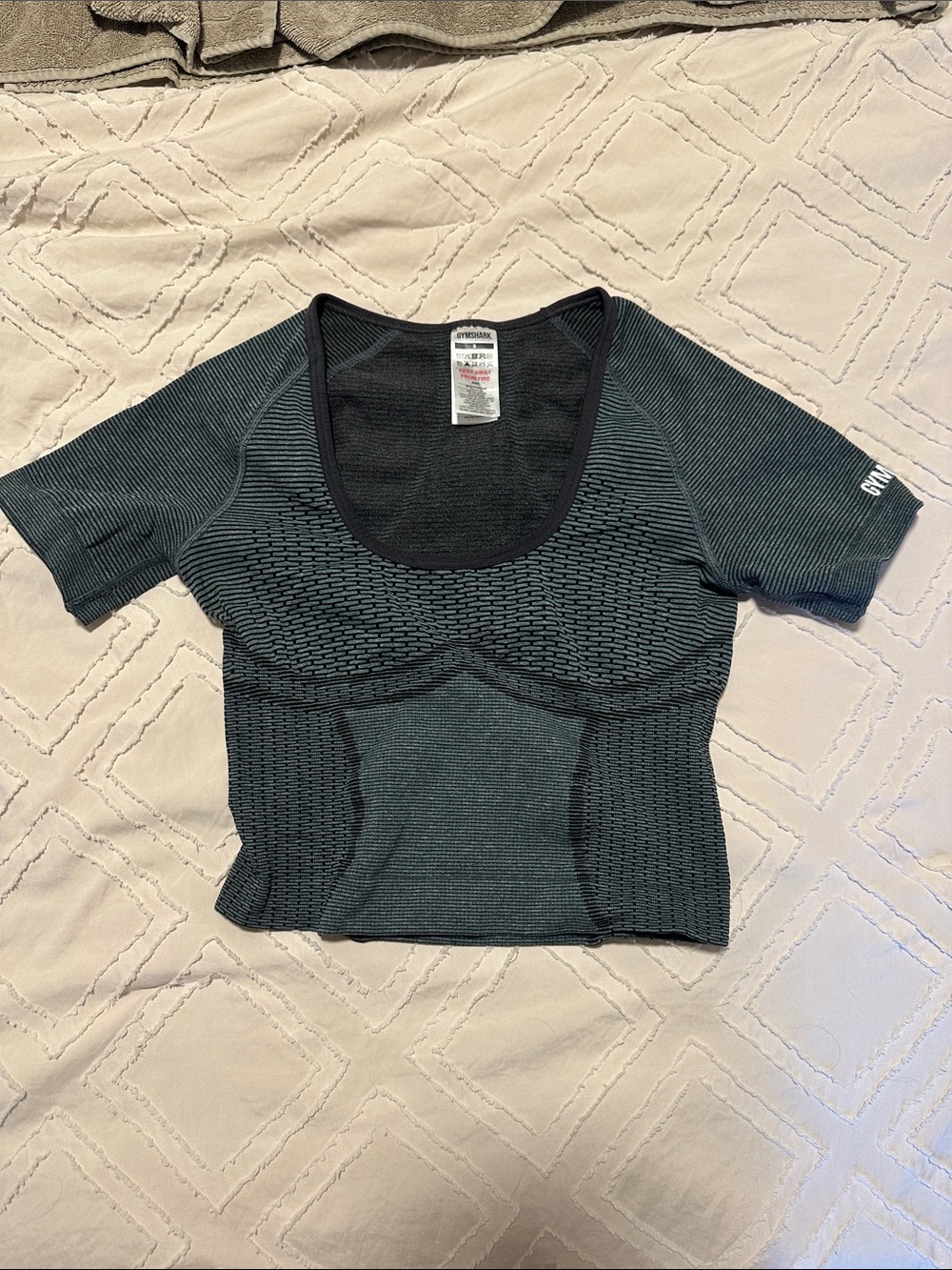 Seamless Scoop Neck Short Sleeve Top